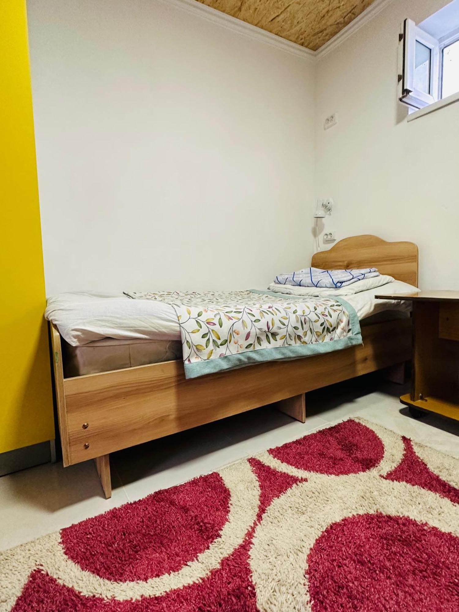Sweet Home Hostel บิชเคก ภายนอก รูปภาพ
