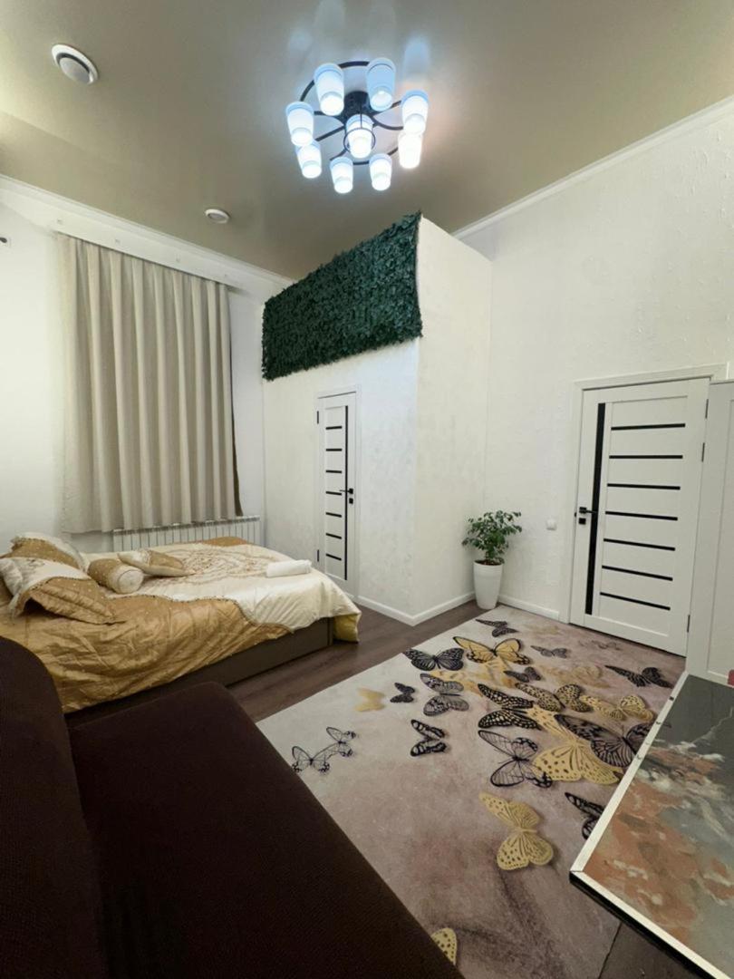 Sweet Home Hostel บิชเคก ภายนอก รูปภาพ